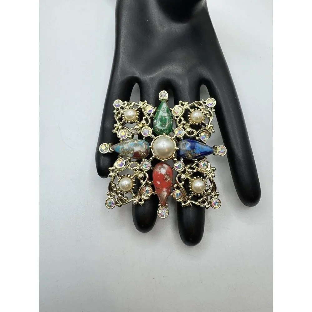 Vintage Sarah Coventry "Galaxy" Brooch Maltese Cross Confetti Lucite From 60s - Picture 2 of 9